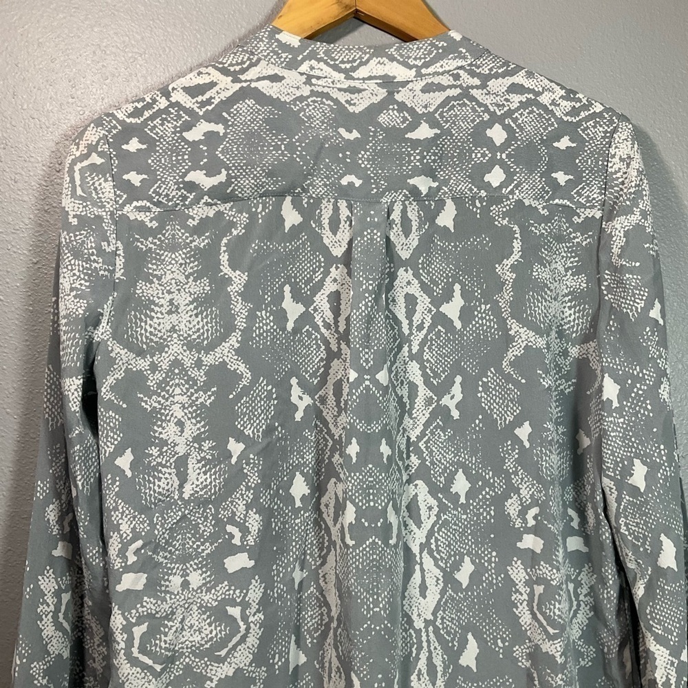 J.MCLAUGHLIN LOIS SILK-BLEND BLOUSE SIZE SMALL T42 - Picture 7 of 11